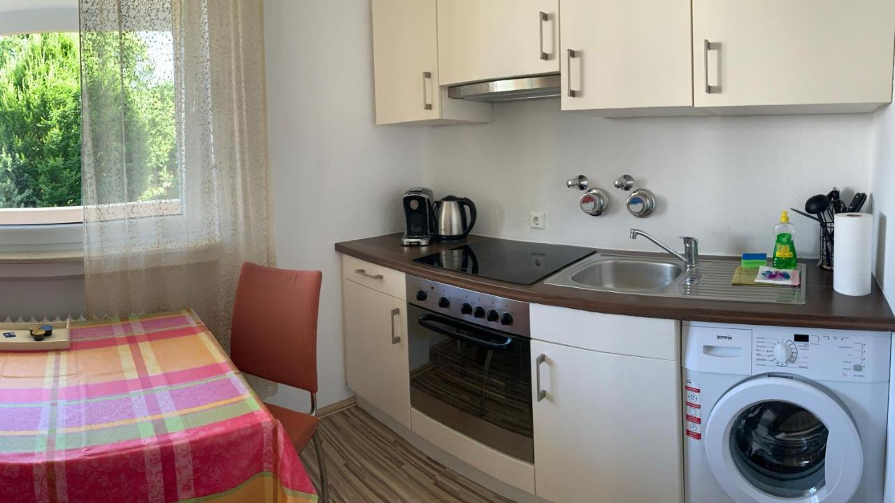 Grosse Und Helle Ferien Wohnung Mit Parkplatzen Laufenburg Dış mekan fotoğraf